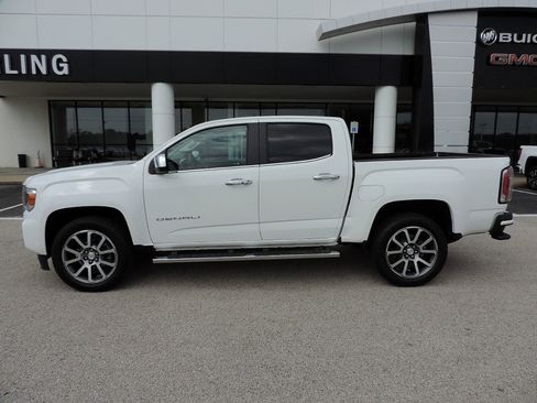 Certified 2021 GMC Canyon Denali RWD image 8