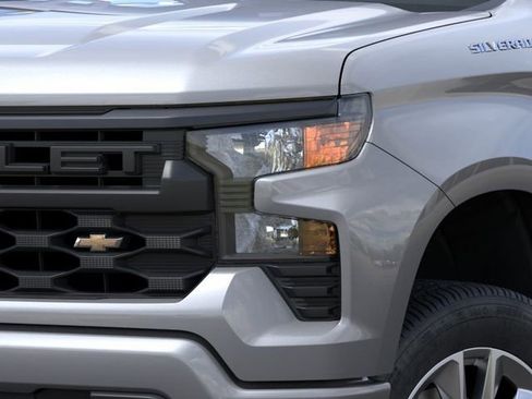 New 2026 Chevrolet Silverado 1500 Custom RWD image 10
