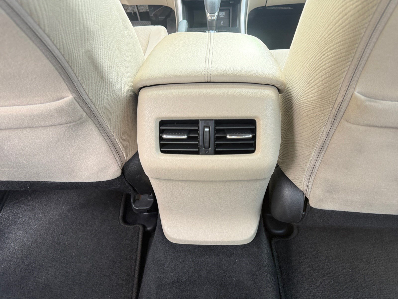 Used 2015 Honda Accord EX image 30