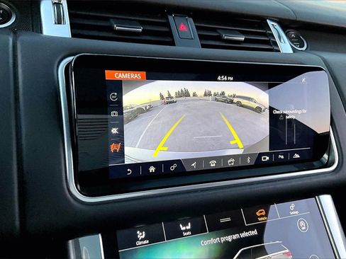 Used 2022 Land Rover Range Rover Sport SVR image 14