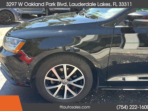 Used 2018 Volkswagen Jetta SE image 18