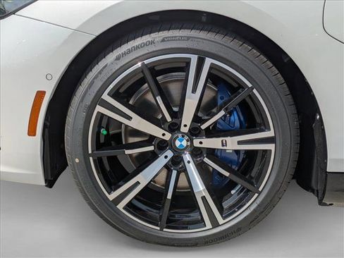 New 2027 BMW 550e xDrive w/ Executive Package AWD/4WD image 10