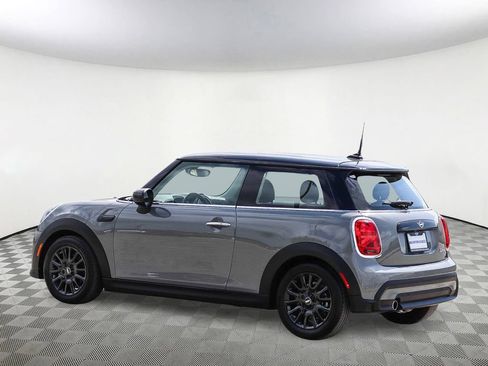 Used 2023 MINI Cooper 2-Door Hardtop FWD image 8
