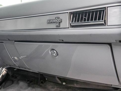 Used 1987 Chevrolet Blazer Silverado Restomod image 40