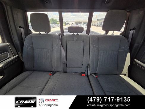 Used 2022 RAM 2500 Big Horn w/ Level C Equiment Group AWD/4WD image 28