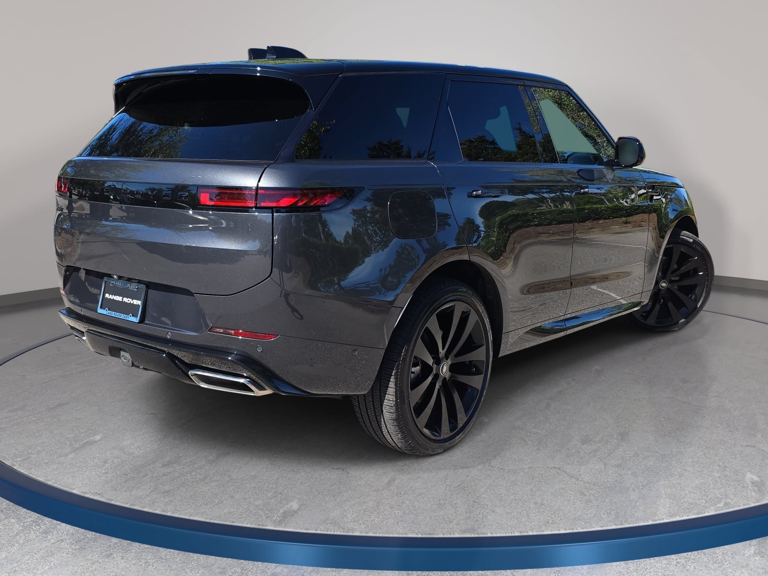 Certified 2025 Land Rover Range Rover Sport Dynamic SE AWD/4WD image 5