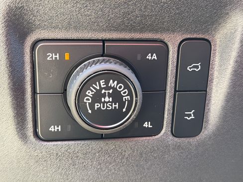 New 2025 Ford Expedition Tremor AWD/4WD image 31