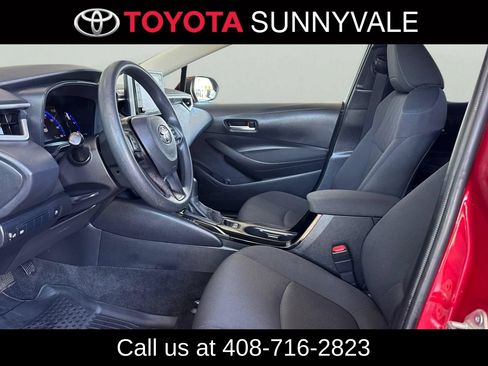 Used 2021 Toyota Corolla LE FWD image 14