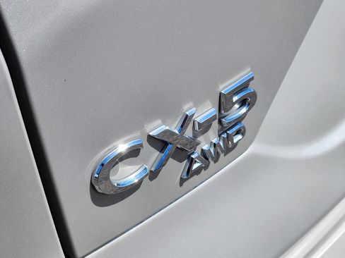 Used 2025 MAZDA CX-5 AWD 2.5 S w/ Preferred Package image 31