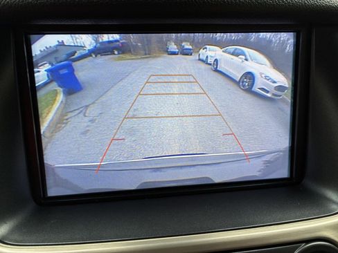 Used 2018 GMC Yukon Denali w/ Open Road Package image 12