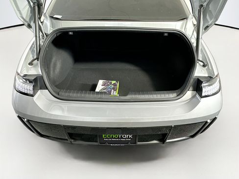 Used 2024 Hyundai Ioniq 6 SE image 29