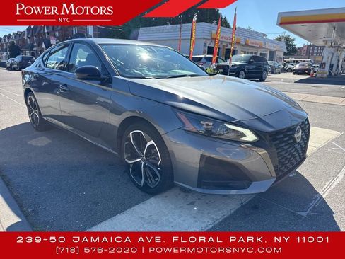 Used 2023 Nissan Altima 2.5 SR image 7