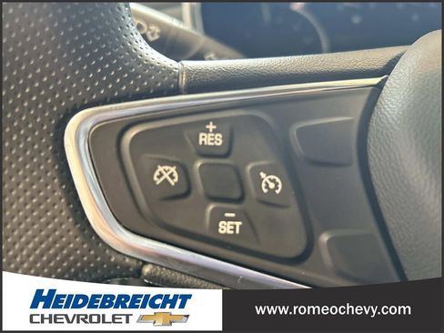 Used 2019 Chevrolet Equinox LT FWD image 19