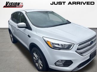 Used 2019 Ford Escape SE AWD/4WD video 3