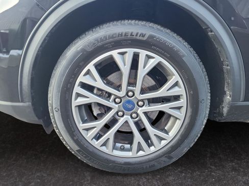 Used 2021 Ford Escape SEL image 15