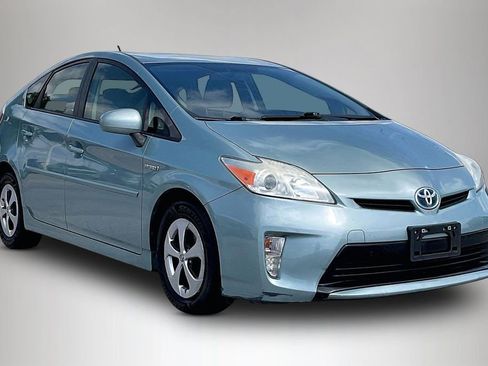 Used 2012 Toyota Prius Two FWD image 1