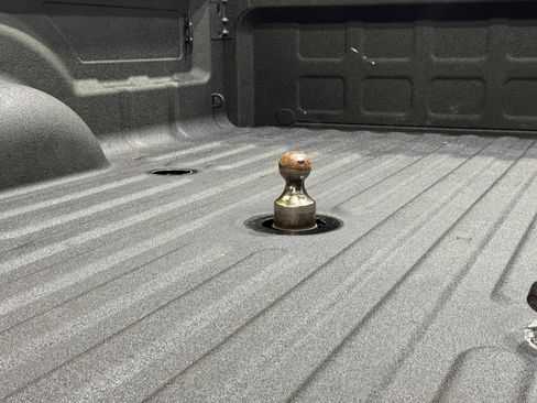 Used 2024 RAM 3500 Tradesman w/ Chrome Appearance Group image 60