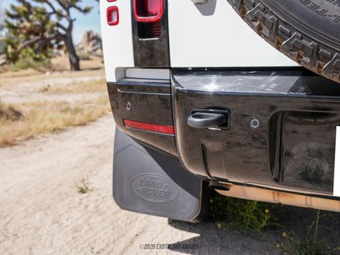 Used 2023 Land Rover Defender 90 X-Dynamic SE image 92