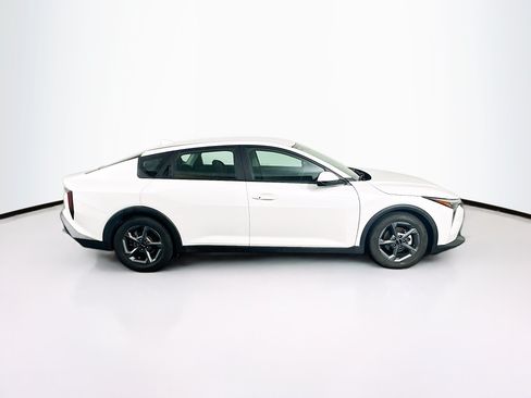 Used 2025 Kia K4 FWD image 10