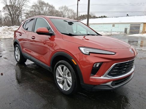 Used 2024 Buick Encore GX Preferred image 7