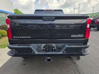 Used 2023 Chevrolet Silverado 3500 High Country w/ Z71 Off-Road Package AWD/4WD video 4
