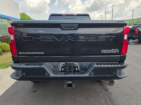 Used 2023 Chevrolet Silverado 3500 High Country w/ Z71 Off-Road Package AWD/4WD image 4