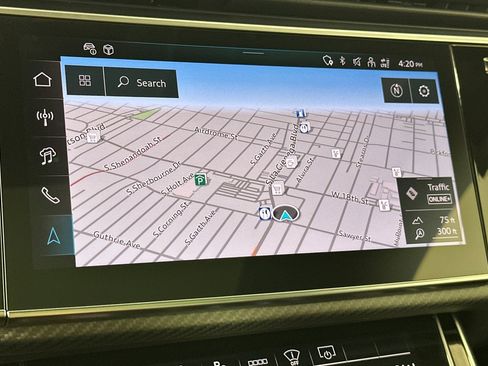 Used 2025 Audi RS Q8 performance image 18