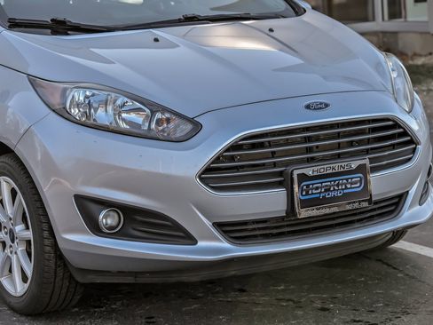 Used 2019 Ford Fiesta SE w/ Equipment Group 201A image 11