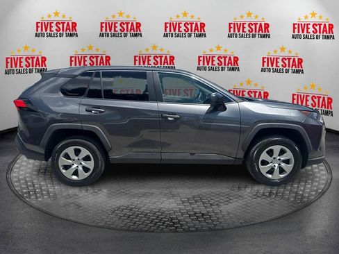 Used 2022 Toyota RAV4 LE FWD image 8