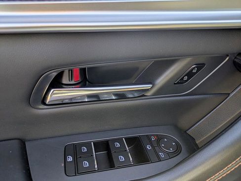 Certified 2025 MAZDA CX-90 3.3 Turbo S w/ Premium Package image 15