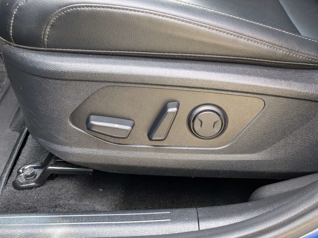 Used 2024 Kia Sportage EX FWD image 19