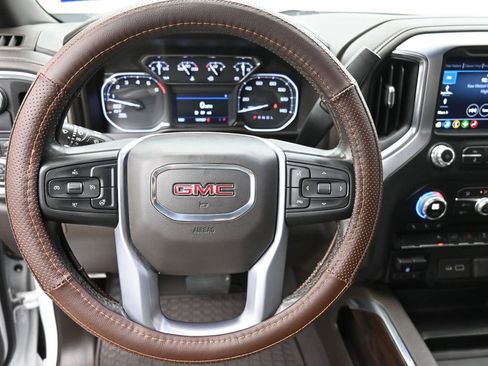 Used 2019 GMC Sierra 1500 SLT image 7