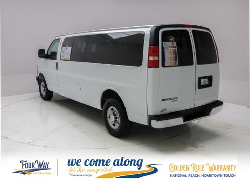 Used 2015 Chevrolet Express 3500 LT w/ LT Preferred Equipment Group RWD image 6
