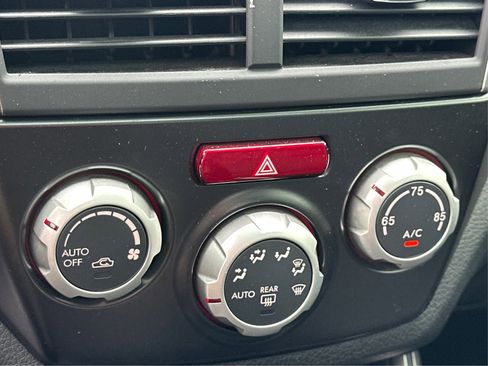 Used 2014 Subaru Impreza WRX Limited image 38