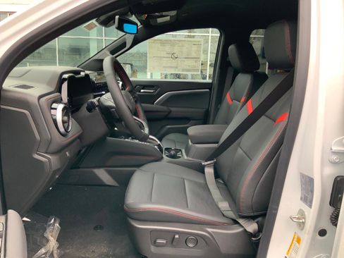 New 2026 Chevrolet Colorado Z71 w/ Z71 Convenience Package 2 image 10