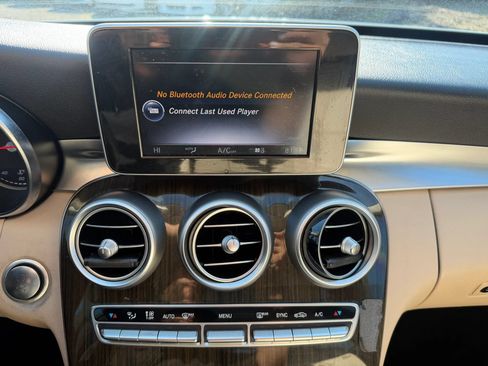 Used 2015 Mercedes-Benz C 300 4MATIC Sedan image 25