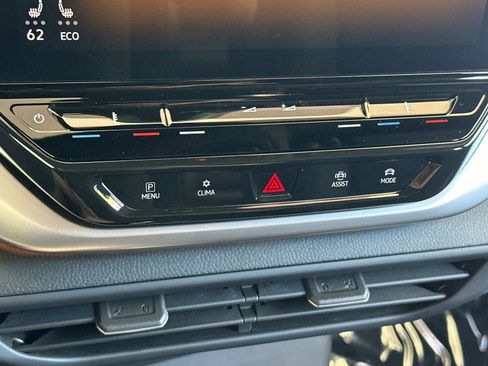 Used 2022 Volkswagen ID.4 Pro AWD/4WD image 20