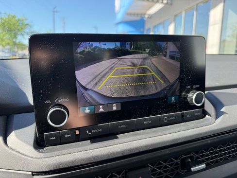 Used 2024 Honda Accord EX image 15