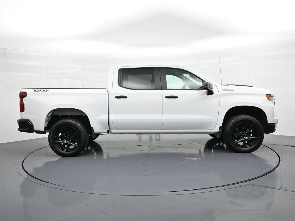 Used 2025 Chevrolet Silverado 1500 LT Trail Boss AWD/4WD image 5