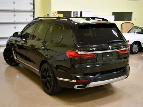 Used 2022 BMW X7 xDrive40i w/ Premium Package AWD/4WD image 13