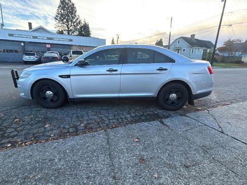 Used 2014 Ford Taurus Police Interceptor AWD image 10