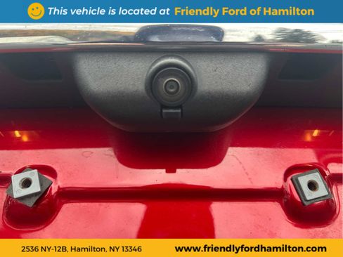 Used 2022 Ford Explorer XLT image 16