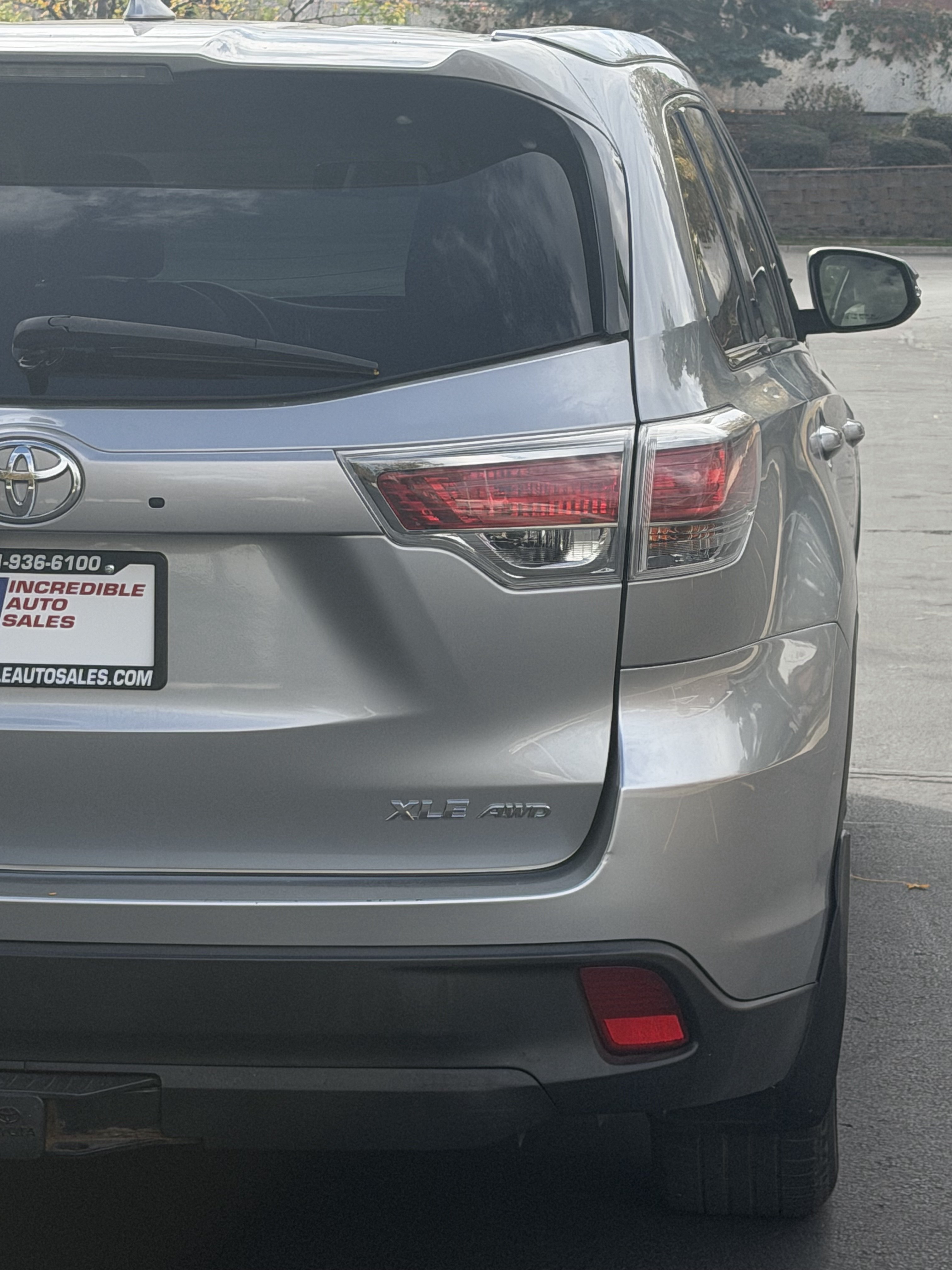 Used 2015 Toyota Highlander XLE AWD/4WD image 13