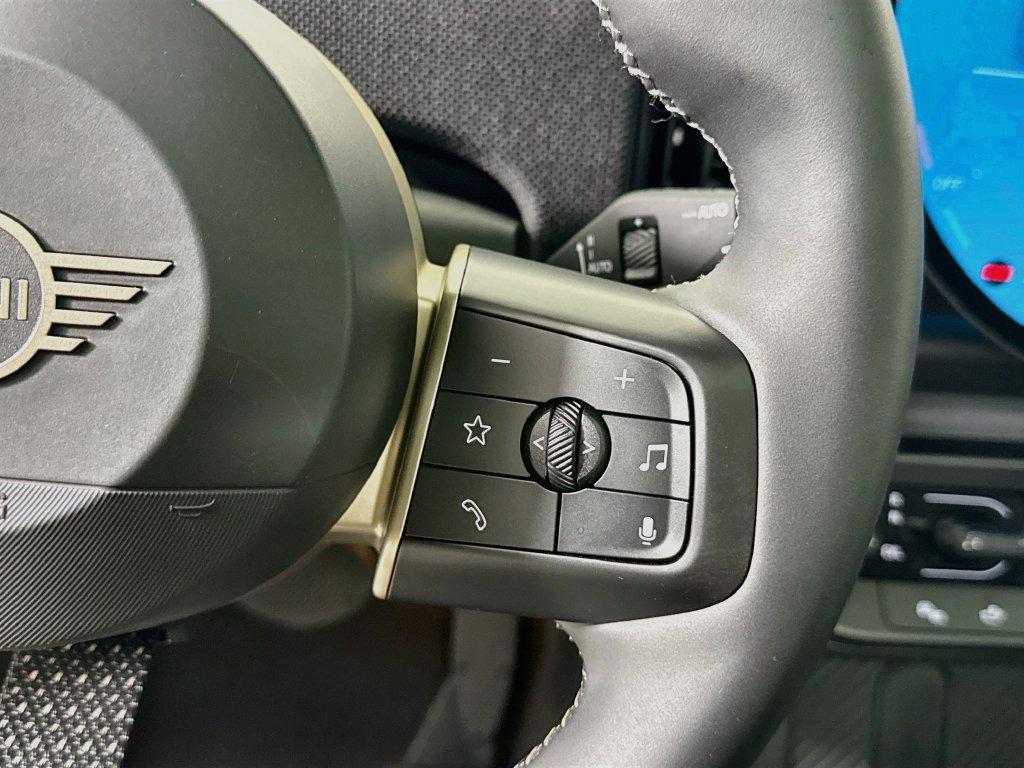 Certified 2026 MINI Cooper S FWD image 12