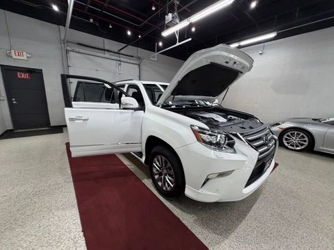 Used 2015 Lexus GX 460 Luxury AWD/4WD image 62
