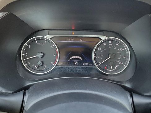 Used 2023 Nissan Sentra SV image 18