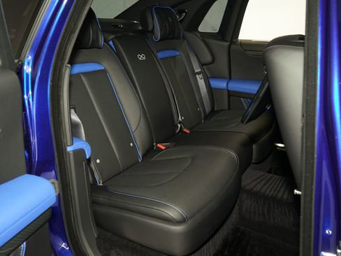 Used 2022 Rolls-Royce Ghost Black Badge image 23