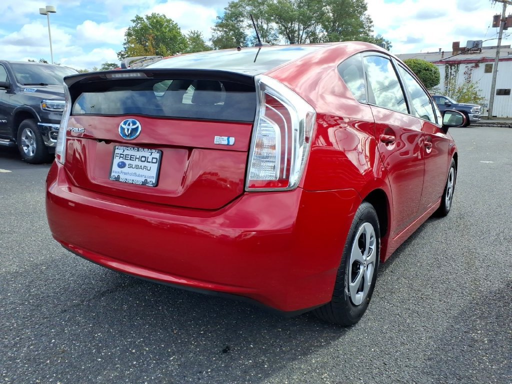 Used 2014 Toyota Prius Four FWD image 16