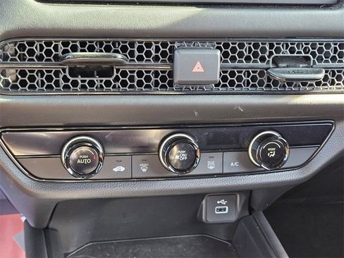 Used 2024 Honda HR-V LX image 19