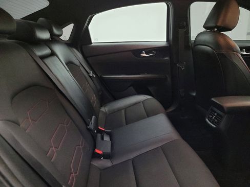 Used 2021 Kia Forte GT w/ GT2 Package image 19